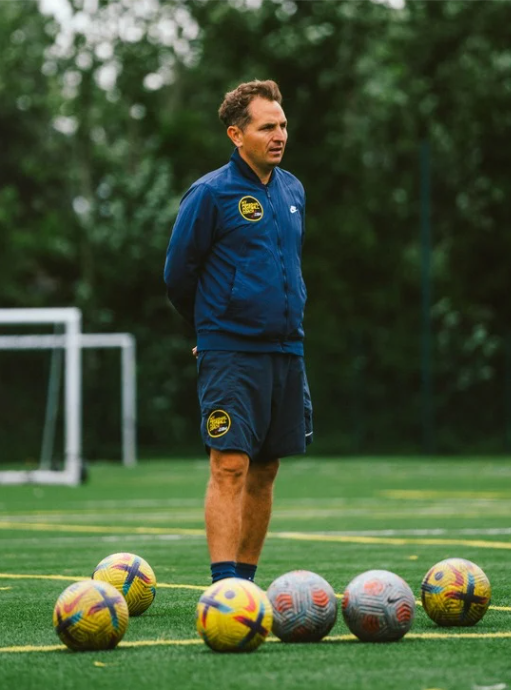Coach